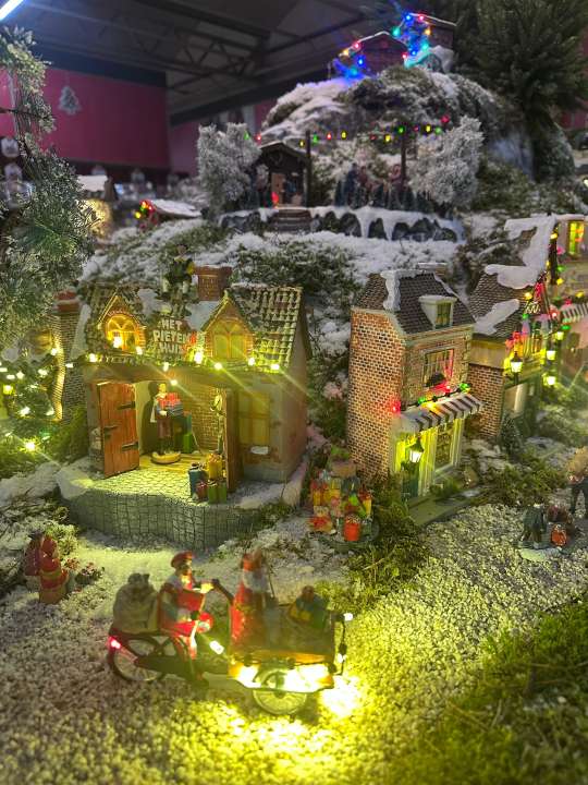 Kerstdorp en kersthuisjes in Kolbach’s Kerstwereld