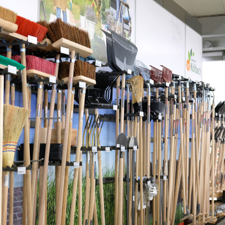 Alles voor het gazon kopen bij tuincentrum Kolbach in Rijswijk/Woudrichem.