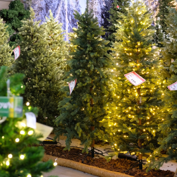 Kunstkerstboom kopen doe je bij tuincentrum Kolbach!