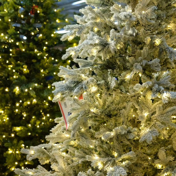 Kunstkerstboom kopen doe je bij tuincentrum Kolbach!