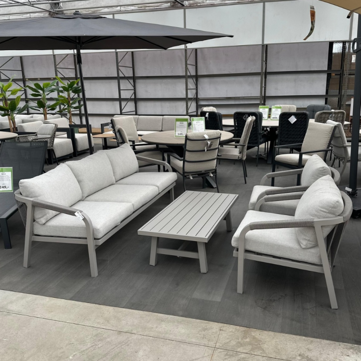 Tuinmeubelen, zoals een goedkope loungeset kopen | Tuincentrum Kolbach in Rijswijk Tuinmeubelen, zoals een goedkope loungeset kopen | Tuincentrum Kolbach in Rijswijk