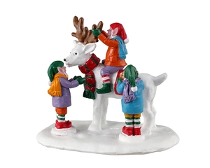 Reindeer snowman